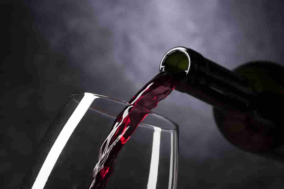 Red Wine Headaches Explained: This Flavonoid Could Be To Blame
