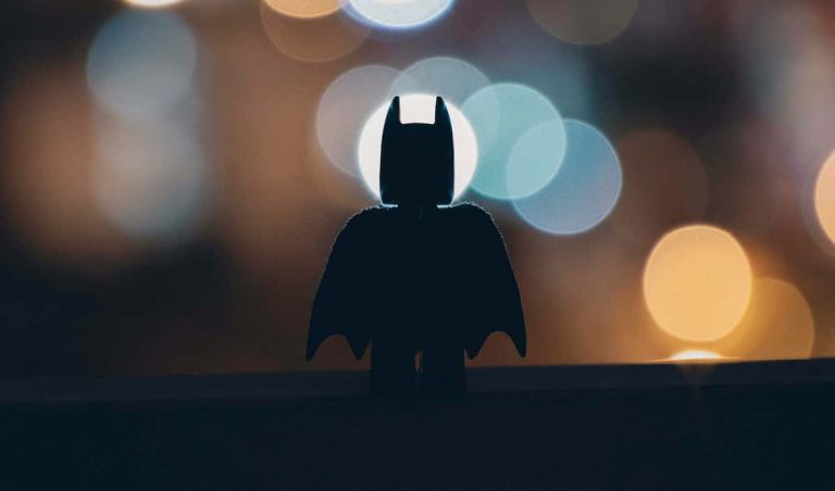 The Batman Effect: Why We Give Up Our Seats When A Superhero Is Watching (M)