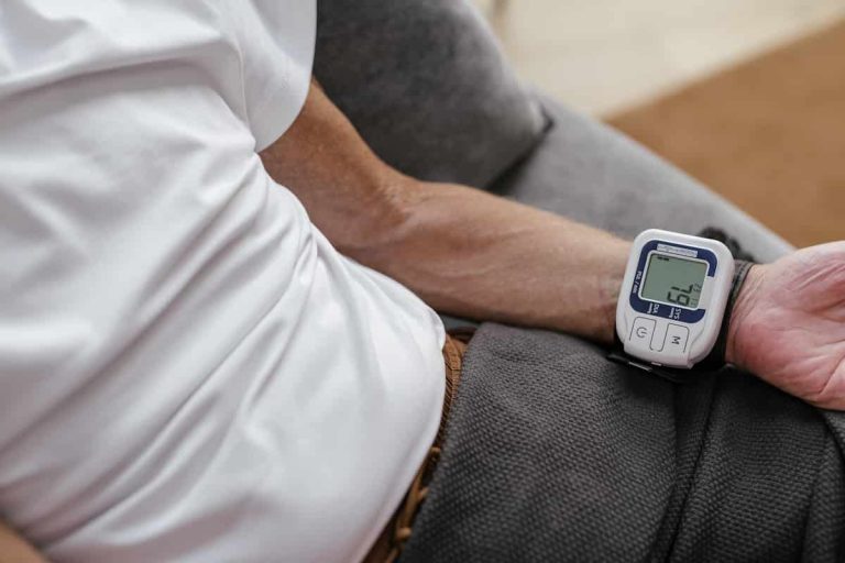 What High Blood Pressure Does To Your Brain (M)