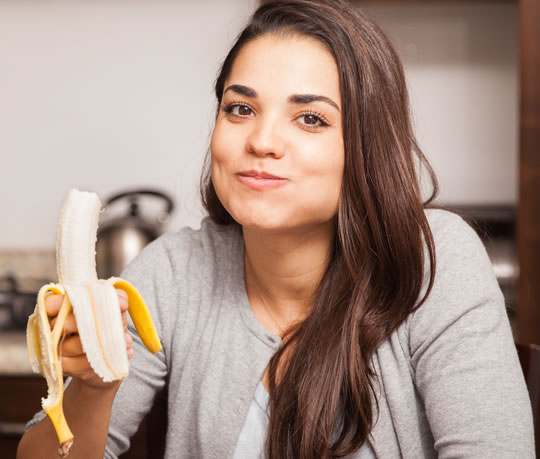 How The Sounds You Make While Eating Could Help You Lose Weight