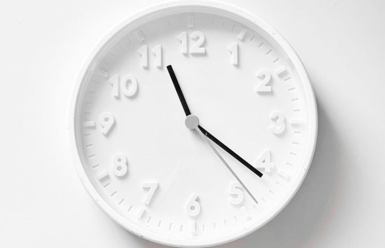 Last-Minute Cancellation? Why Unexpected Free Time Feels So Liberating (M)