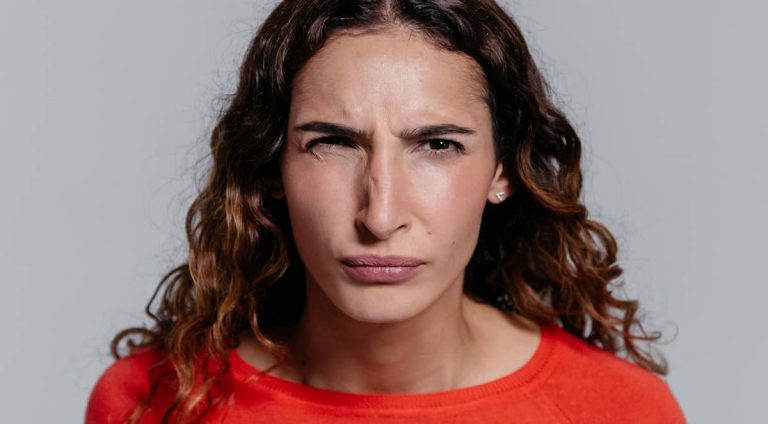 A Little-Known Depression Symptom That Affects Sight, Hearing, Taste, Smell & Touch (M)