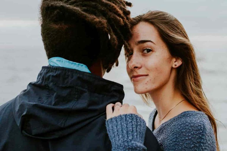 The Best Age Gap For Relationship Satisfaction (M)