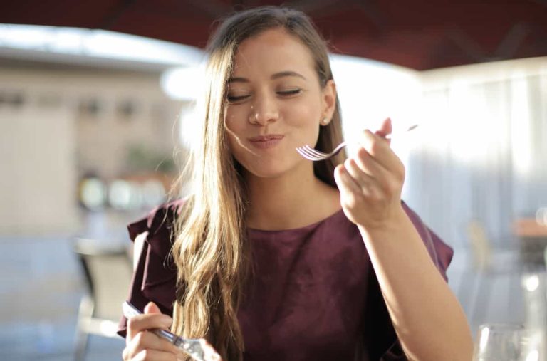 The Nutrient-Rich Food That Increases Happiness 28% (M)