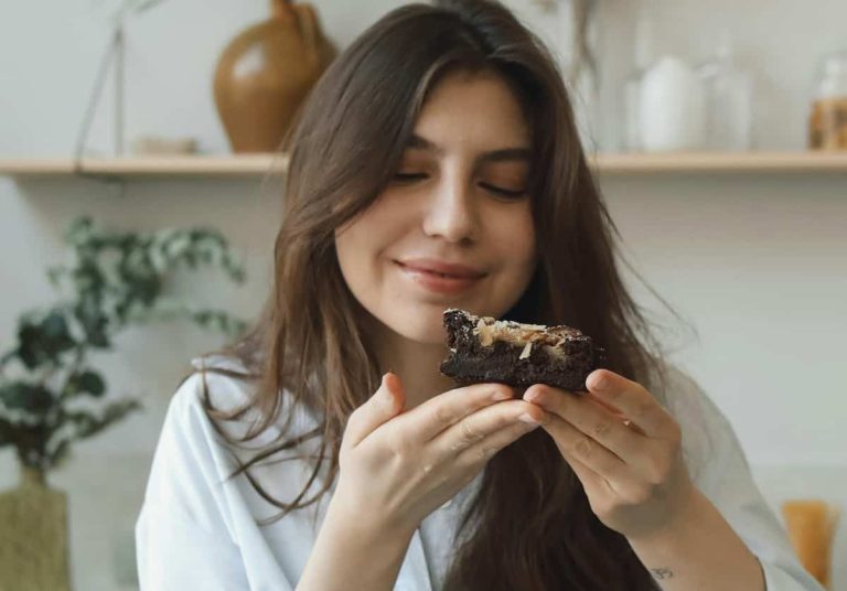 This Tasty Confection Helps Beat The Afternoon Mental Slump (M)