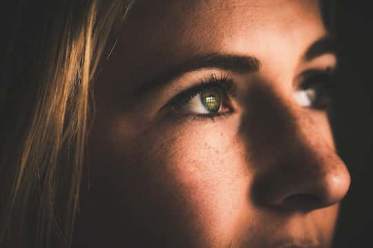 How Eye Contact Signals Attraction, Love & Lies