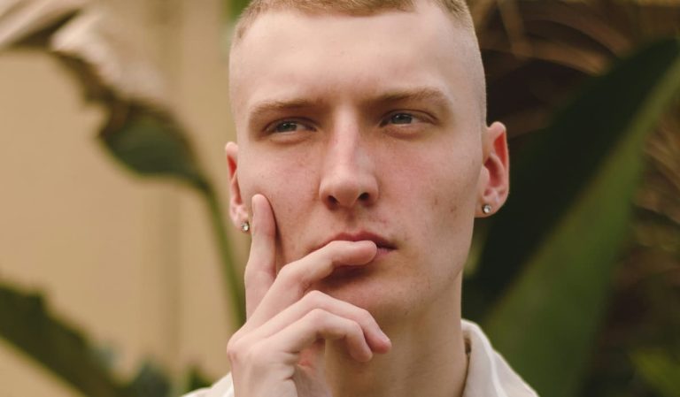 The Surprising Power Of Doubting Your Doubts For Boosting Confidence (M)