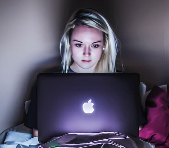 The Online Behaviour That Is A Sign Of Suicidal Thoughts (M)