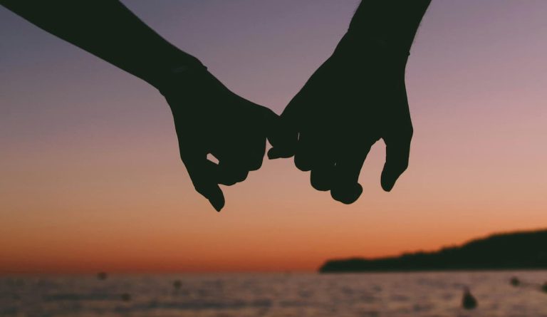 Love: 10 Studies That Unveil The Mysteries Of Passion, Attraction And Connection (P)