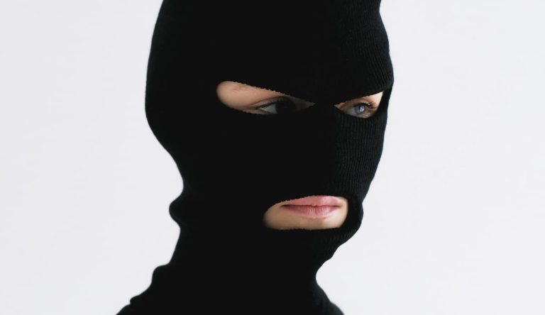 Why Good People Do Bad Things & How To Stop Them (M)