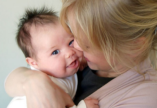 The Amazing Effect of Mother’s Mere Presence on Infant Pain and Brain Development