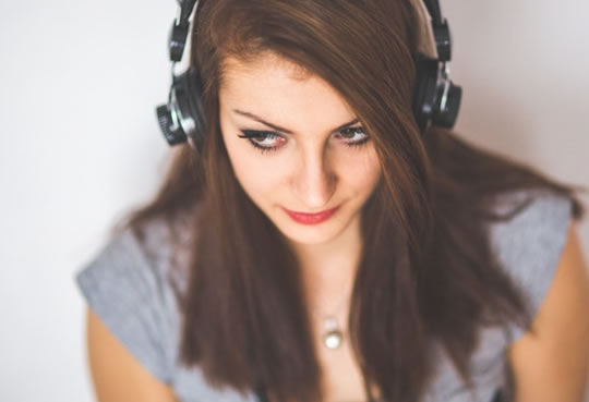 This Type Of Music Boosts Creativity