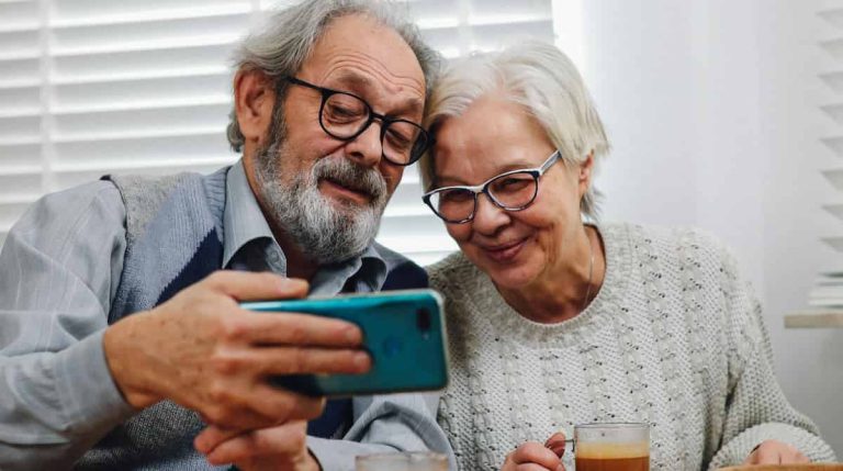 How A Lifetime Online Affects Dementia Risk For Older Adults (M)