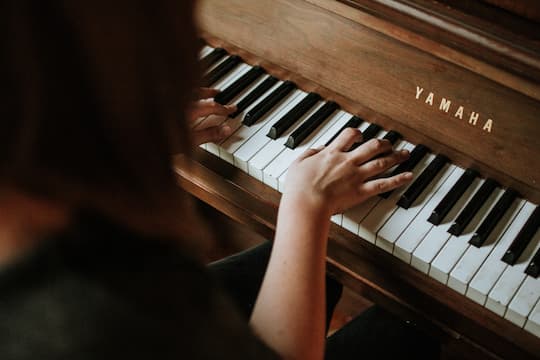 How Learning A Musical Instrument Improves Brain Function (M)