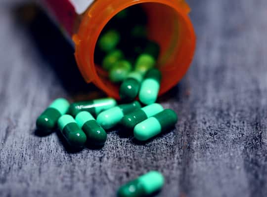 The Common Drugs Linked To 50% Increased Risk Of Dementia (M)