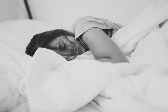 How Your Sleep Quality Affects Alzheimer’s Risk (M)