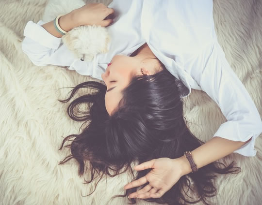 What Your Sleep Position Says About Your Personality post image