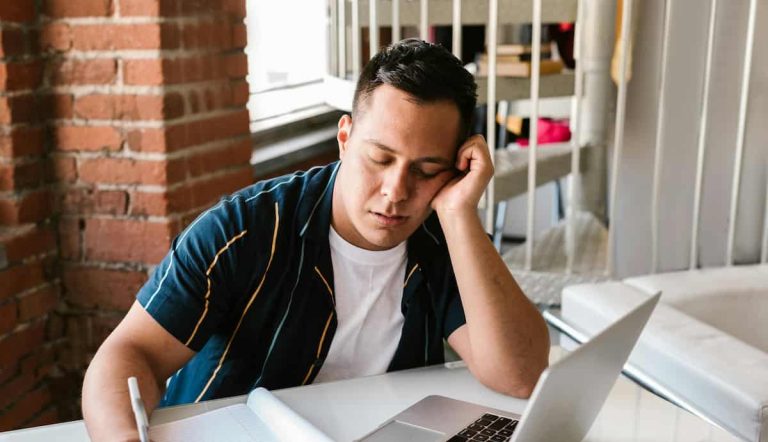 Sleep Deprivation Tricks Your Brain Into Remembering Things That Never Happened (M)