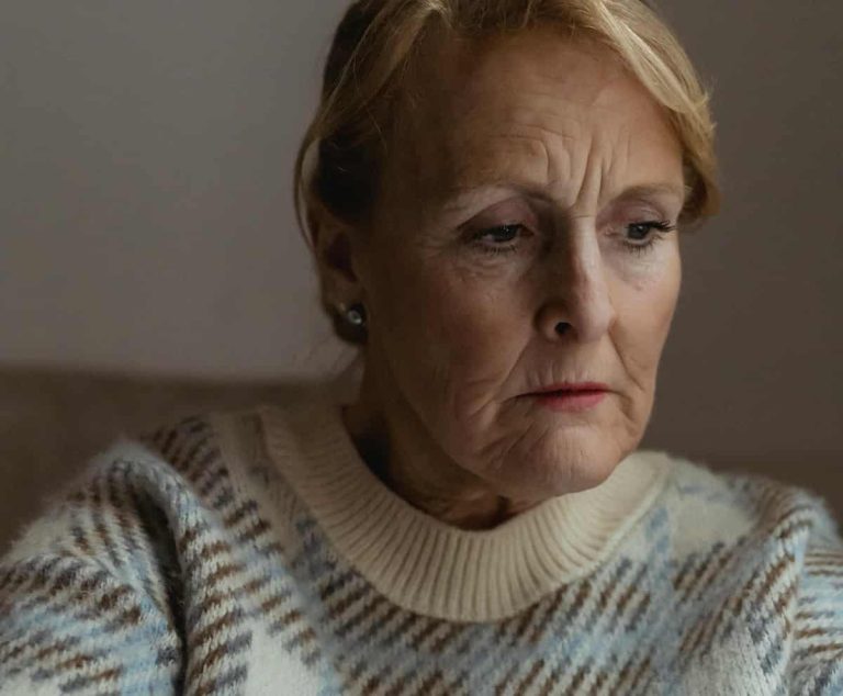 Why Depressed-Anxious People Stay Underconfident — Even When They’re Actually Doing Well (M)